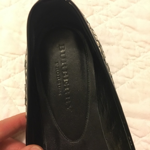 Burberry Patent leather flats - Picture 6 of 7